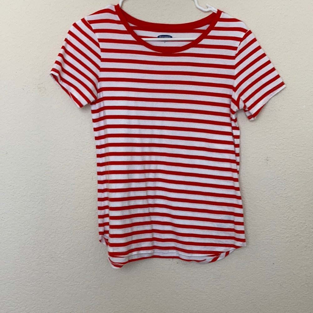 Old Navy orange red tee